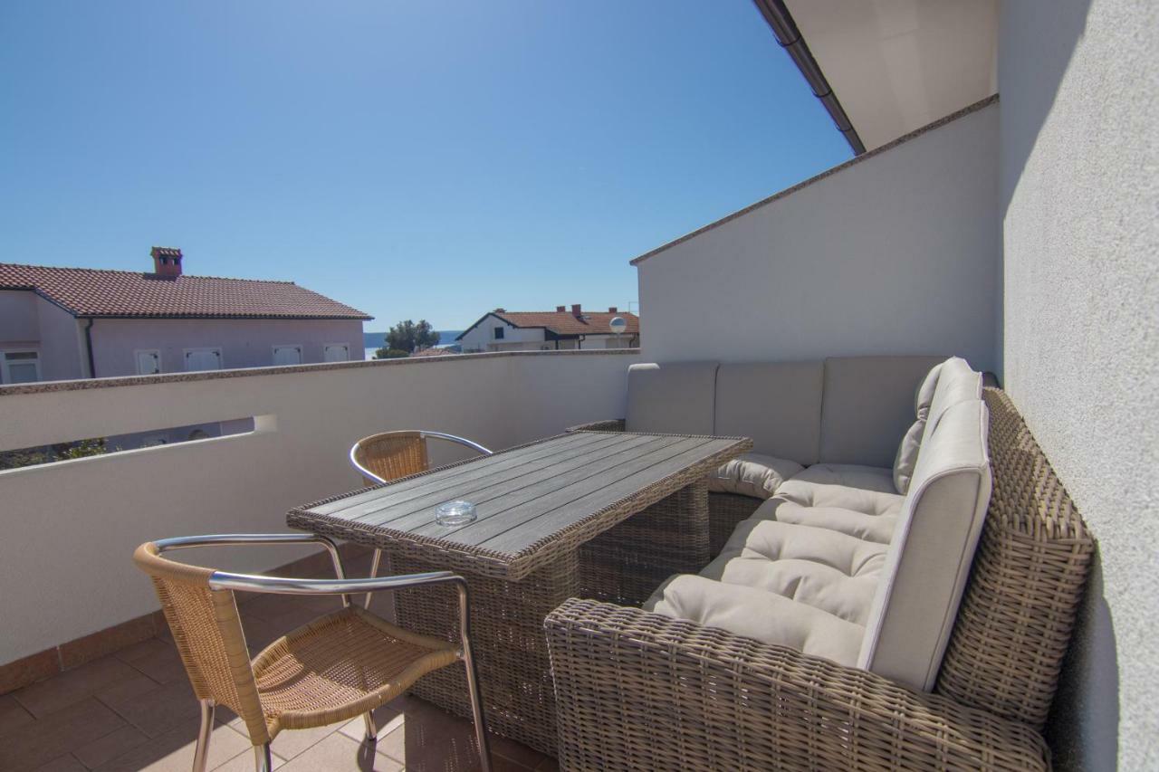 Apartmani Bistricic Krk Bagian luar foto